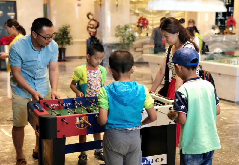 百酈灣舉辦“激情夏日，足球盛宴”活動(dòng)
