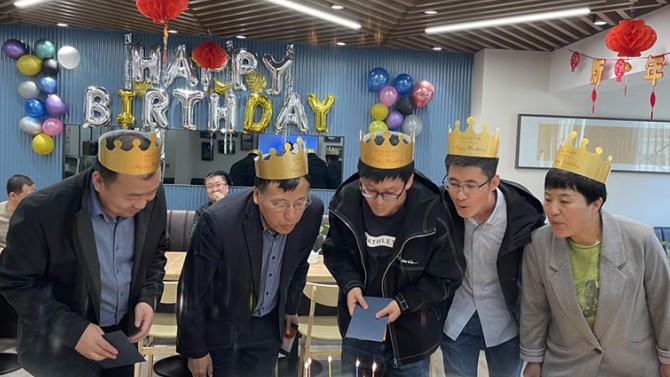 時光荏苒，成長置業(yè)相伴